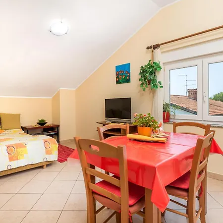 1 Bedroom Lovely In
