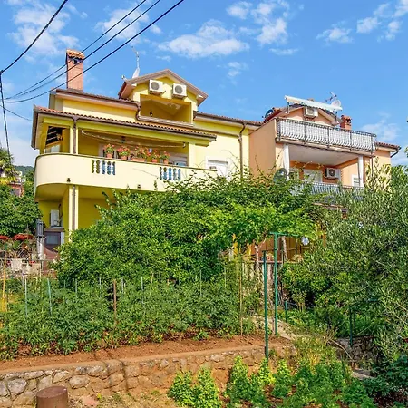 1 Bedroom Lovely In Opatija