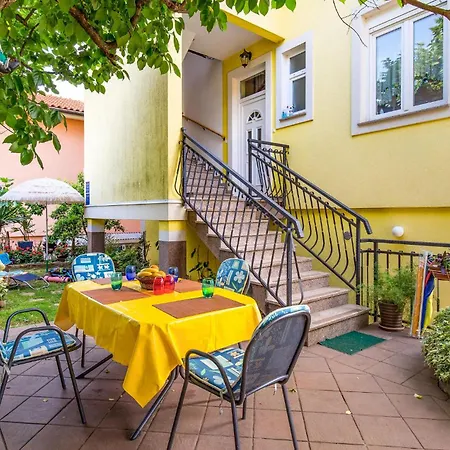 Apartment 1 Bedroom Lovely In Opatija