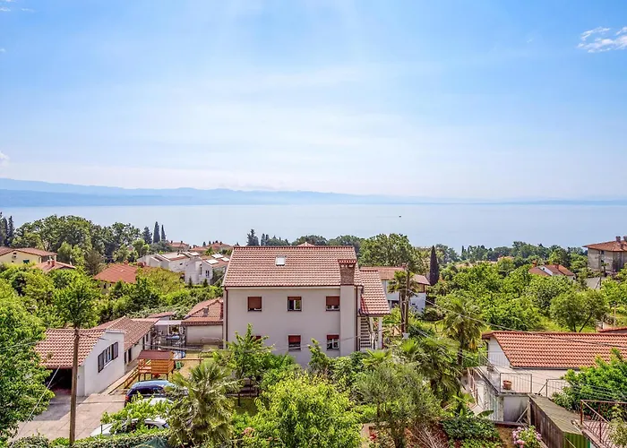 1 Bedroom Lovely In